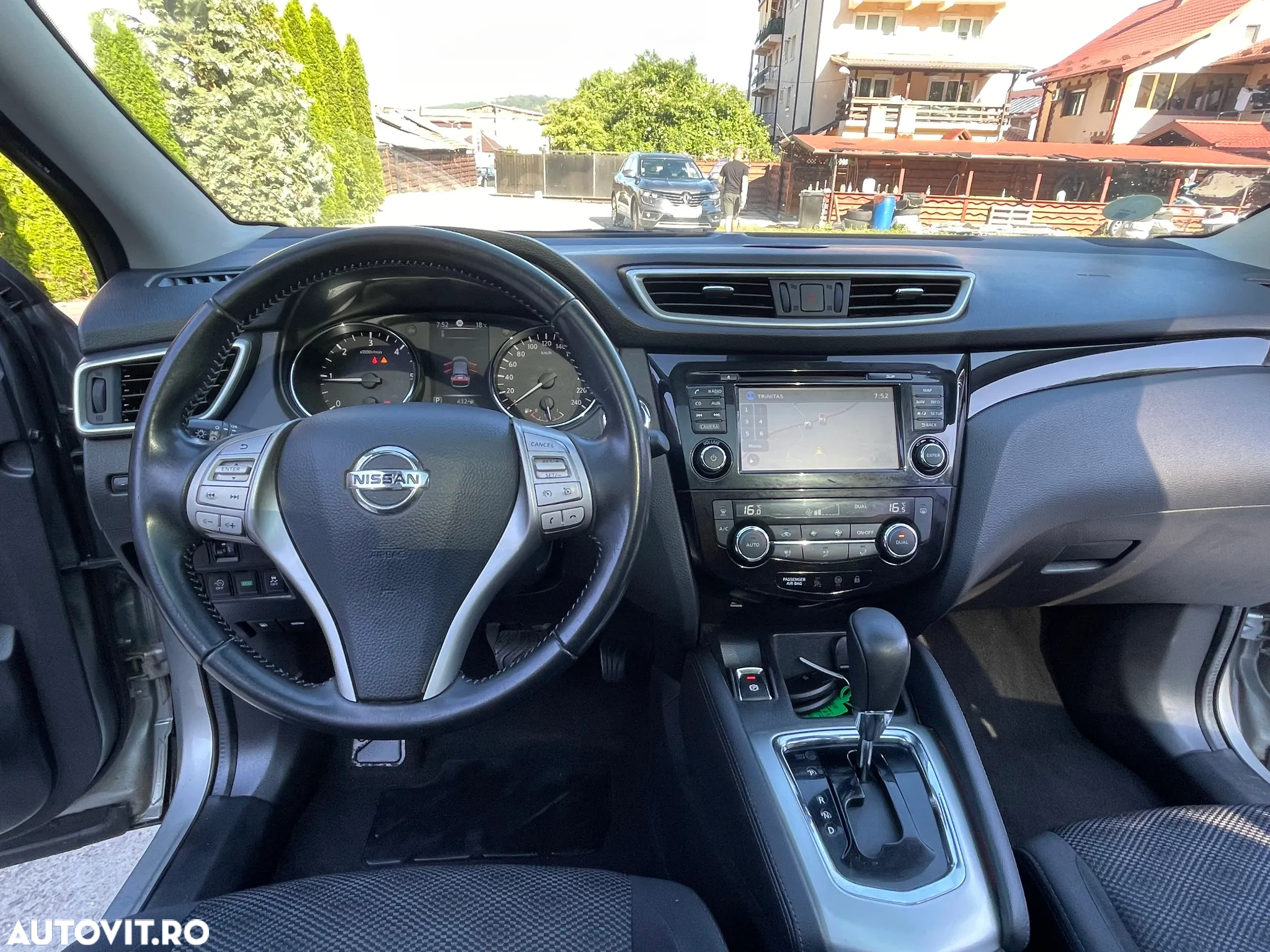 Nissan Qashqai 1.6 DCI Start/Stop X-TRONIC Tekna - 7