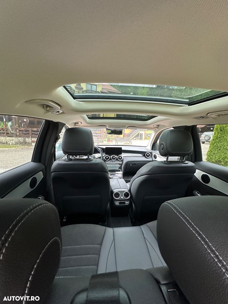 Mercedes-Benz GLC 300 4MATIC - 6