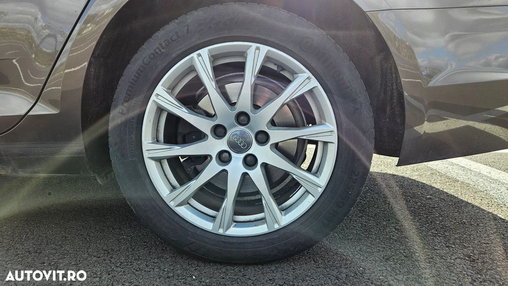 Audi A4 2.0 TDI quattro Stronic - 19