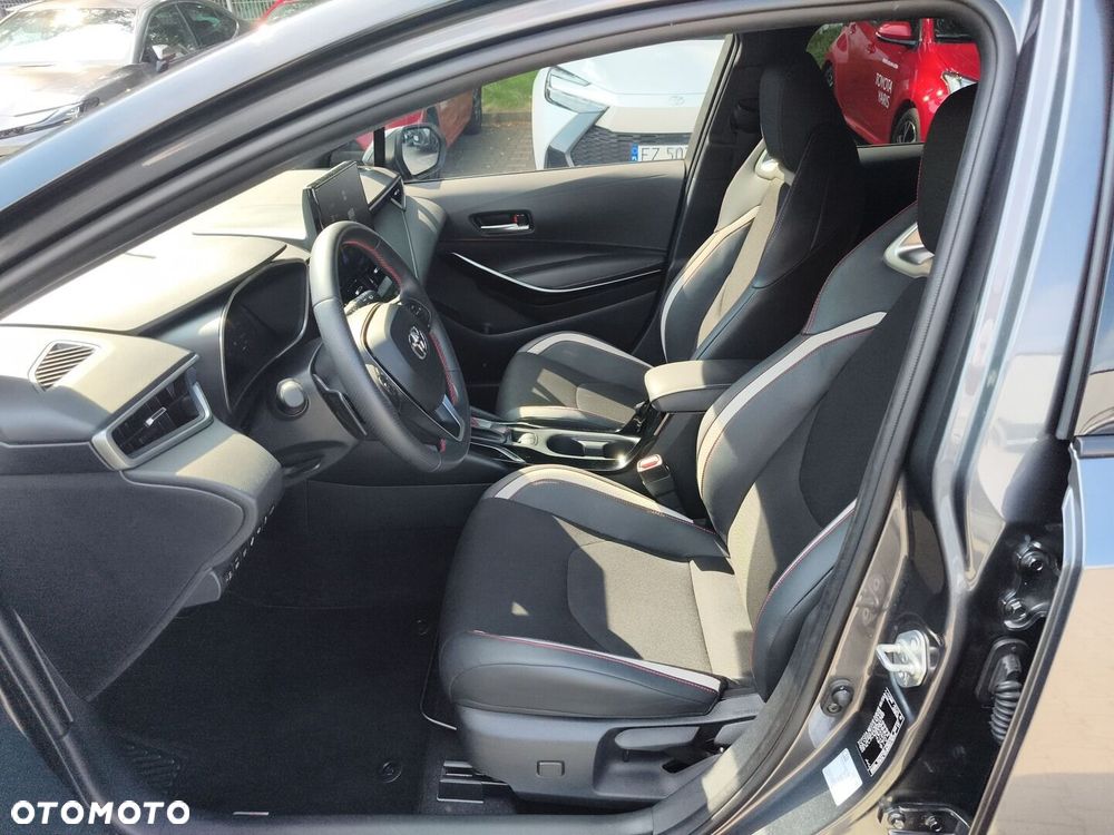 Toyota Corolla - 16