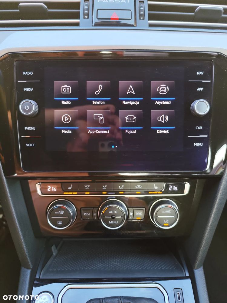 Volkswagen Passat 1.5 TSI EVO Business DSG - 26