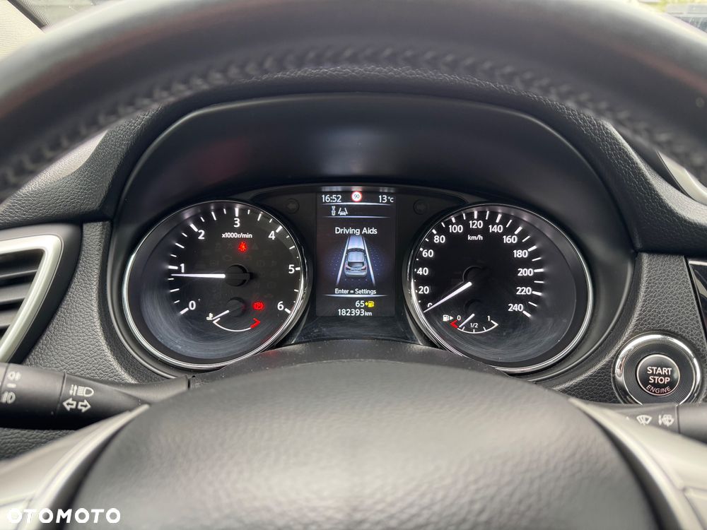 Nissan Qashqai 1.5 dCi N-Connecta - 23