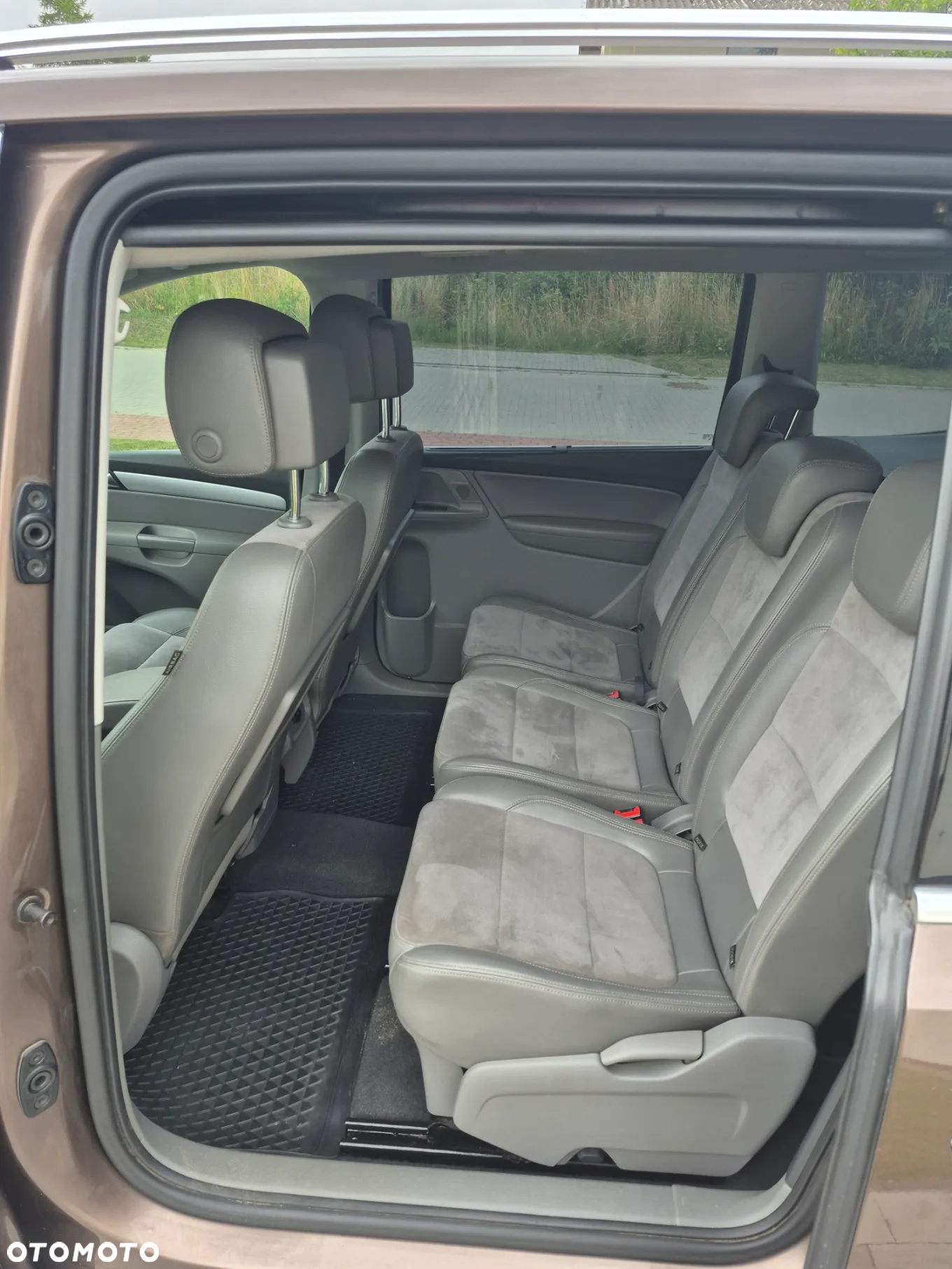 Volkswagen Sharan 2.0 TDI Highline DSG - 18