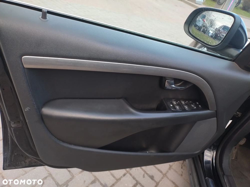 Volvo S80 2.5T Momentum - 10