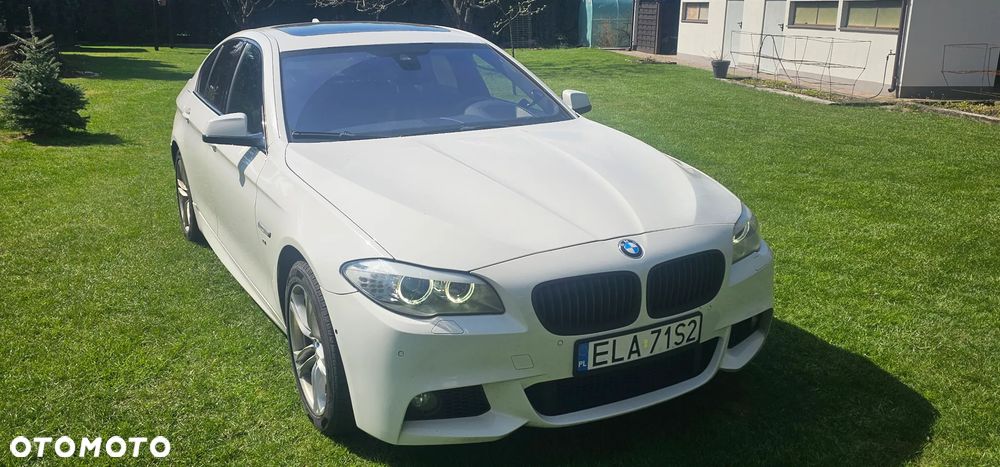 BMW Seria 5 525d xDrive Luxury Line - 1