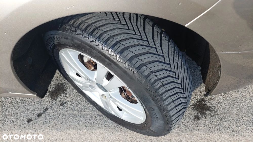 Renault Grand Scenic - 23