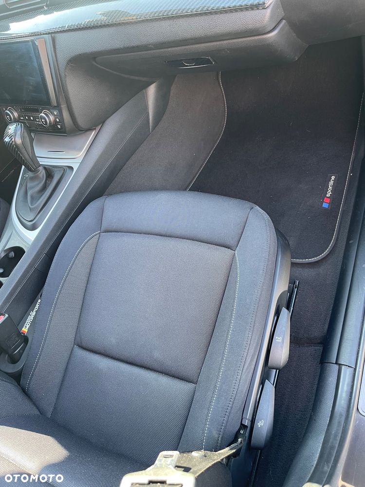 BMW Seria 1 118i Edition Sport - 11