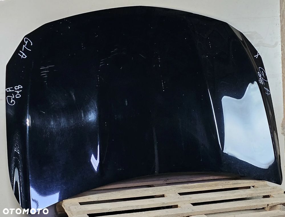 MASKA POKRYWA SILNIKA MERCEDES GLA - 1