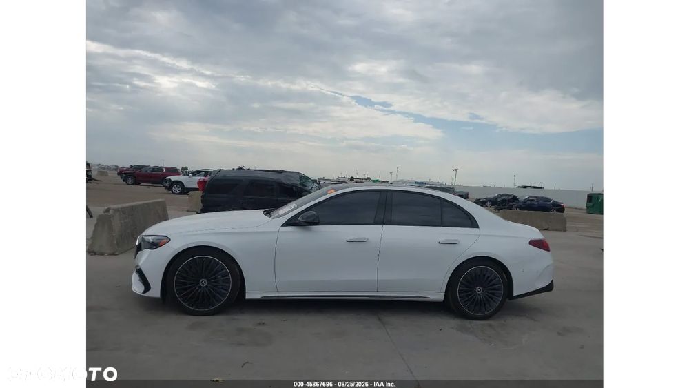 Mercedes-Benz Klasa E 450 4Matic 9G-TRONIC AMG Line NIGHT Edition - 7