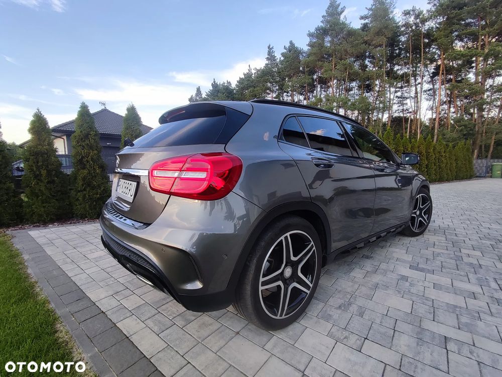 Mercedes-Benz GLA 180 d 7G-DCT AMG Line - 5