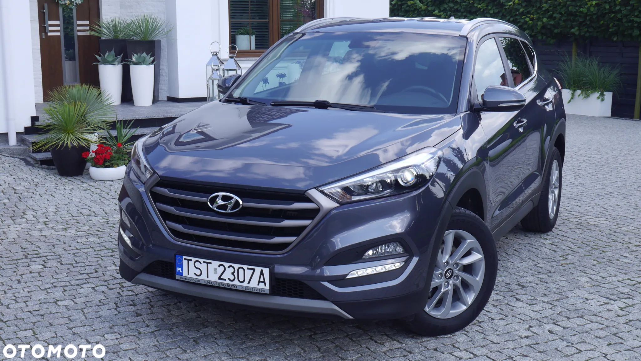 Hyundai Tucson blue 1.7 CRDi 2WD Style - 1