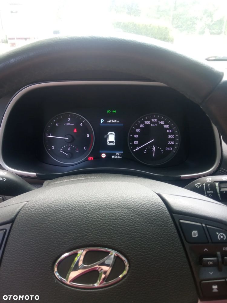 Hyundai Tucson 2.0 CRDi Premium 4WD - 10