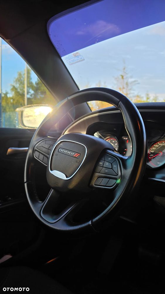 Dodge Charger - 13