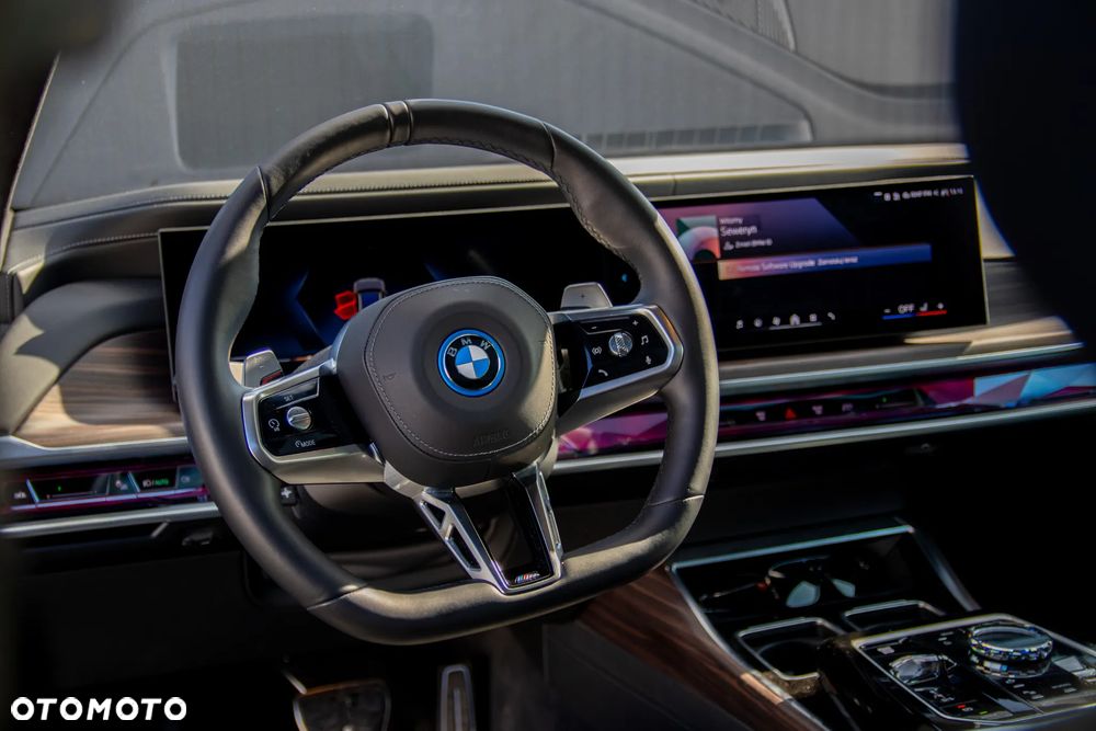 BMW Seria 7 - 14
