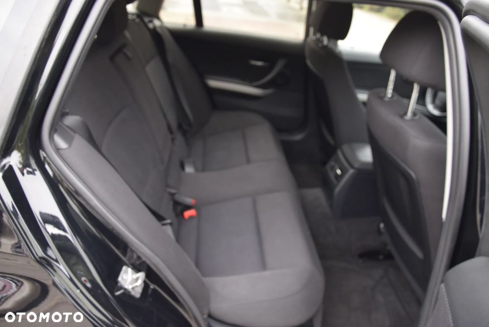 BMW Seria 3 - 20