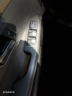 Mercedes-Benz Klasa E 250 CDI DPF BlueEFFICIENCY Automatik Elegance - 10