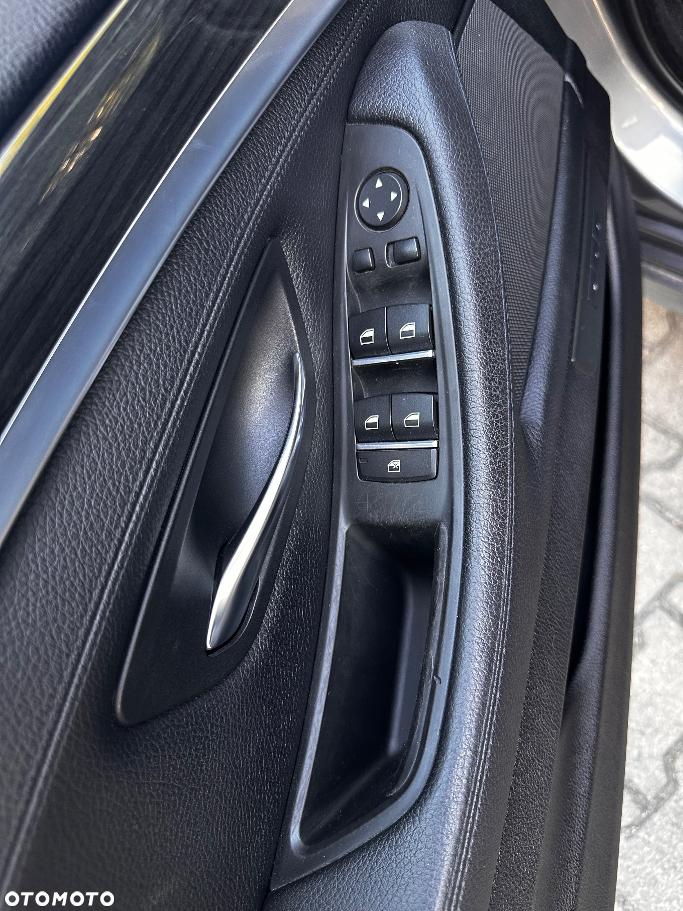 BMW Seria 5 530d xDrive - 32