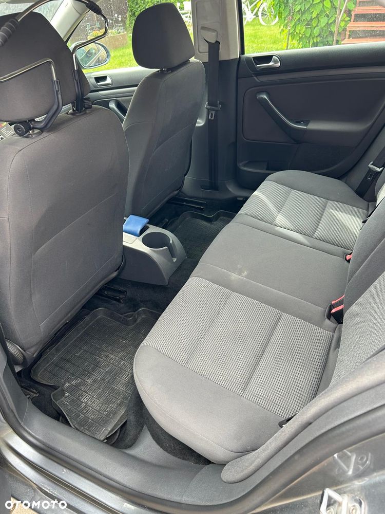 Volkswagen Jetta 1.9 TDI Comfortline - 8
