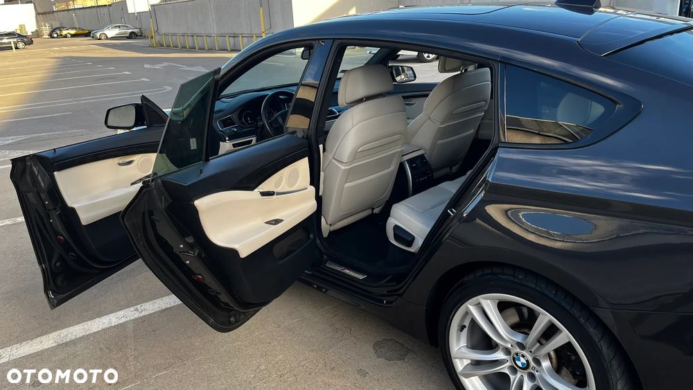 BMW 5GT 530d xDrive - 11