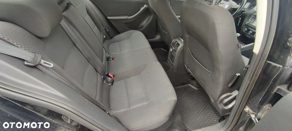 Volkswagen Jetta 1.2 TSI Comfortline - 7