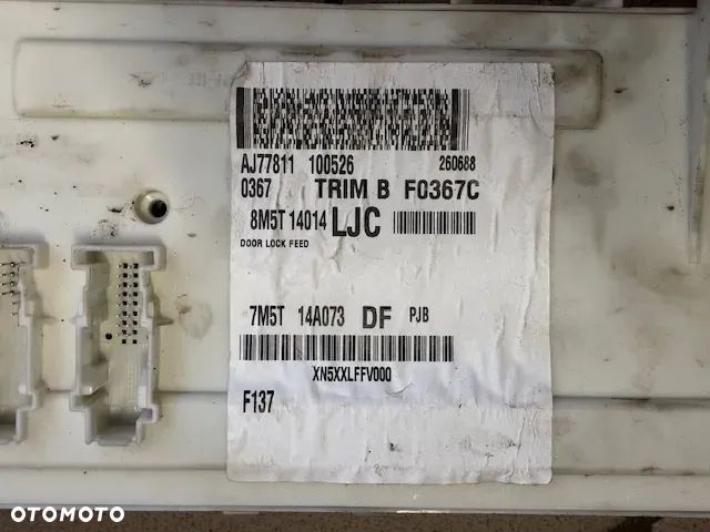 SKRZYNKA BEZPIECZNIKÓW BSI FORD FOCUS MK2 7M5T4A073DF - 3