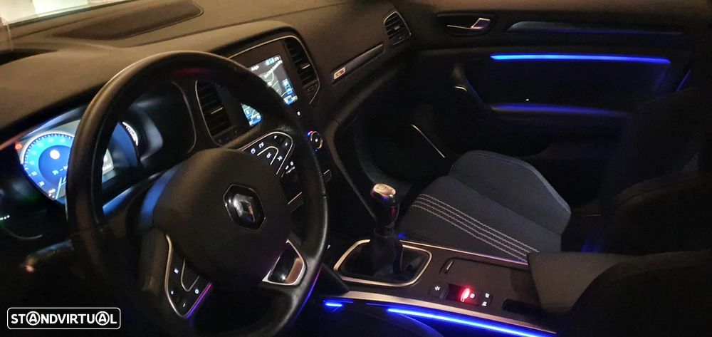 Renault Mégane Sport Tourer 1.5 dCi GT Line - 17