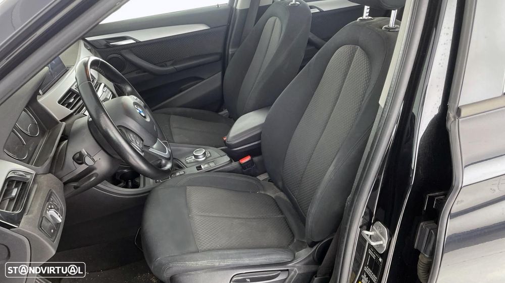 BMW X1 25 e xDrive - 16