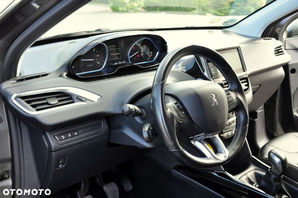 Peugeot 2008 - 23