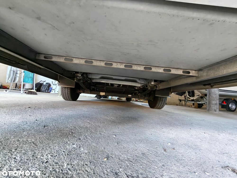Burstner I 728 - 21