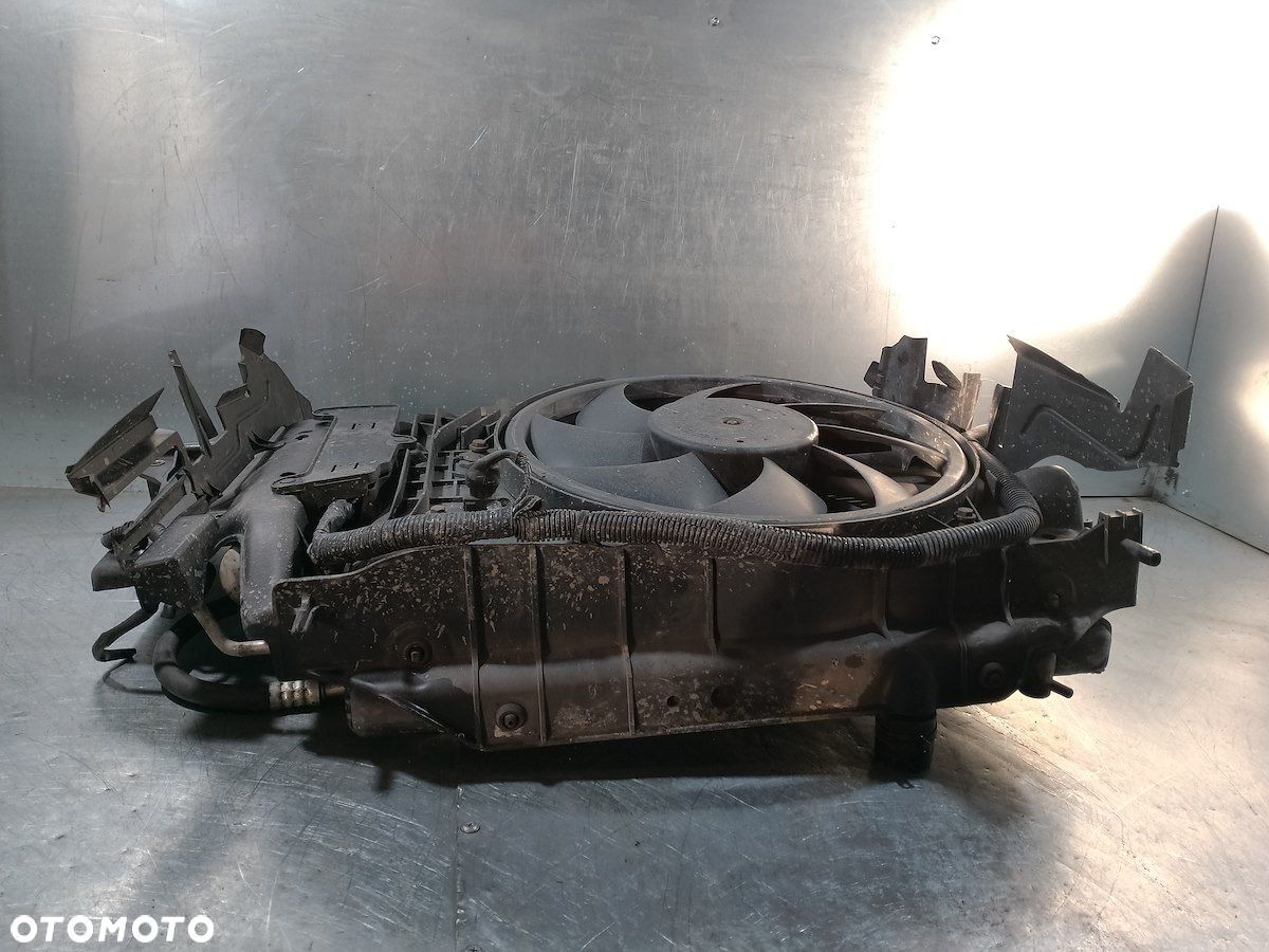 PAS PRZÓD, CHŁODNICE, WENTYLATOR PEUGEOT 206 PLUS 1.4 HDI - 3