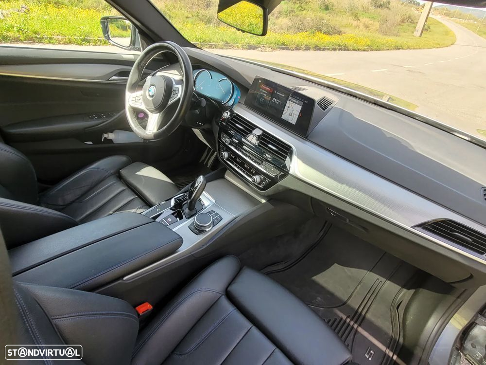 BMW 530 d Pack M Auto - 25