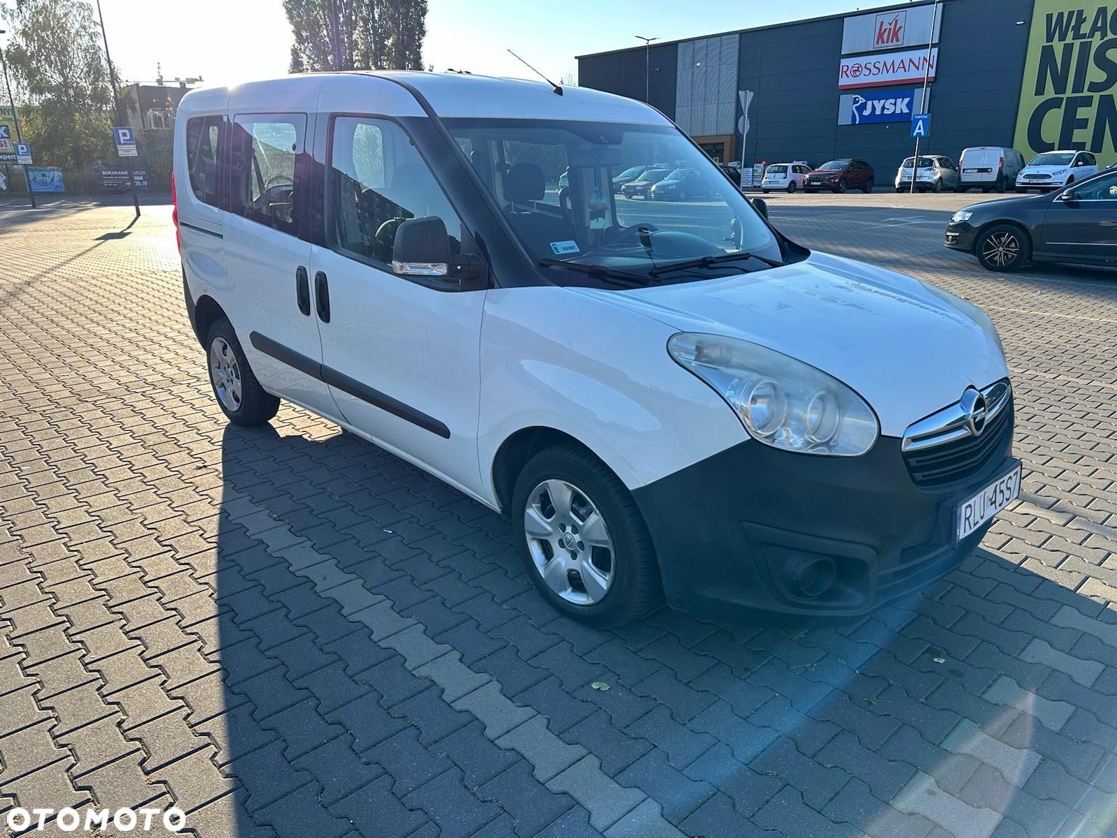 Opel Combo - 1