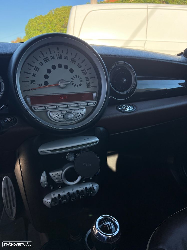 MINI Cabrio Cooper S - 10