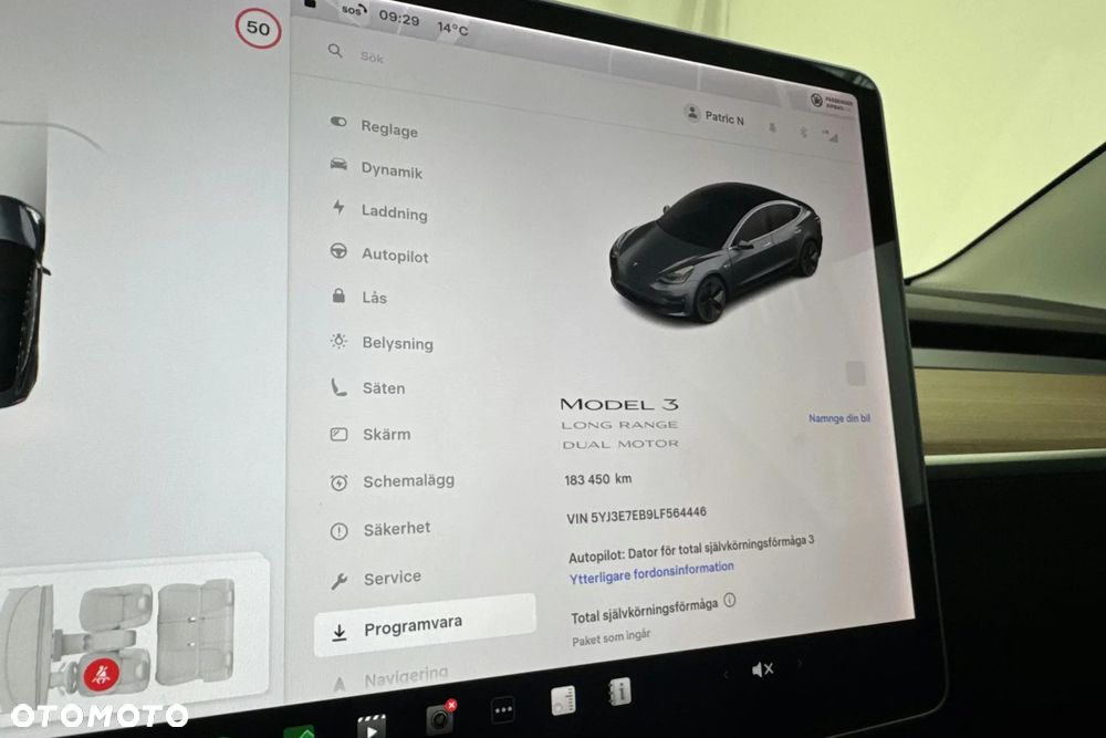 Tesla Model 3 - 11