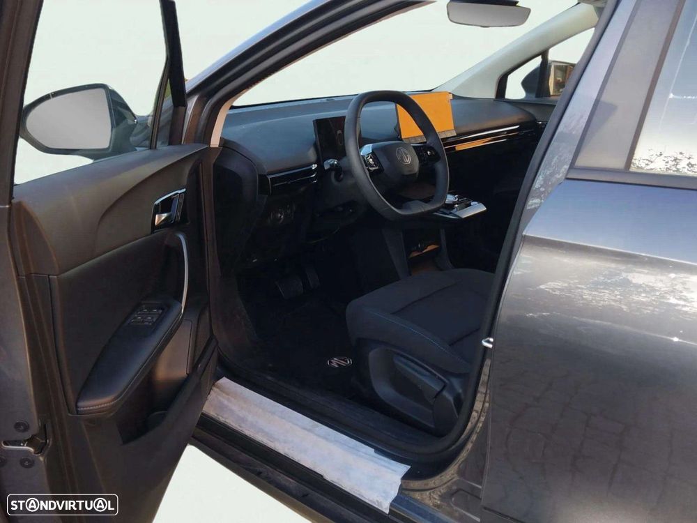 MG MG4 51 kWh Standard - 9