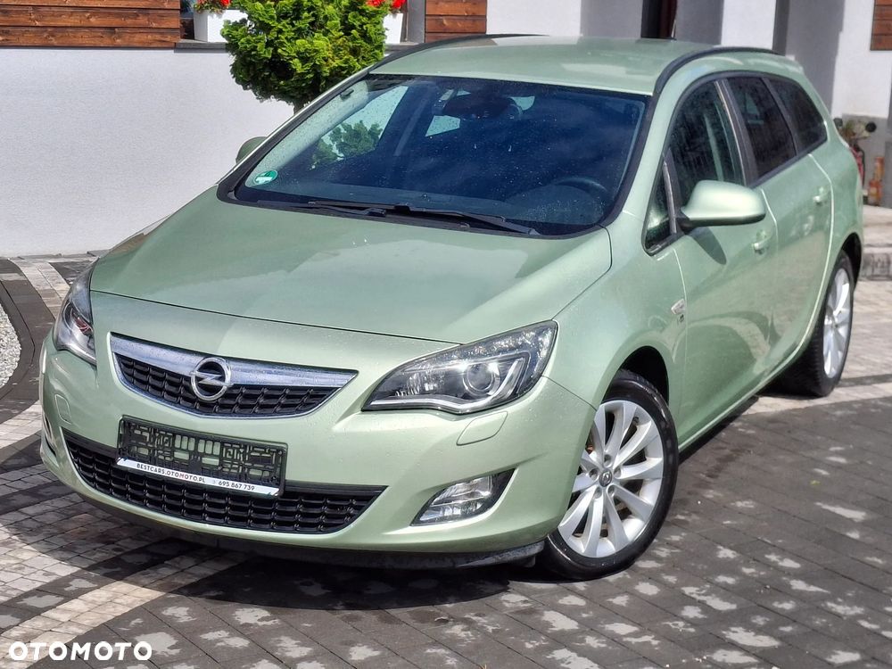 Opel Astra 1.4 Turbo Cosmo - 4