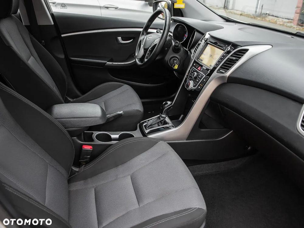 Hyundai i30 2016