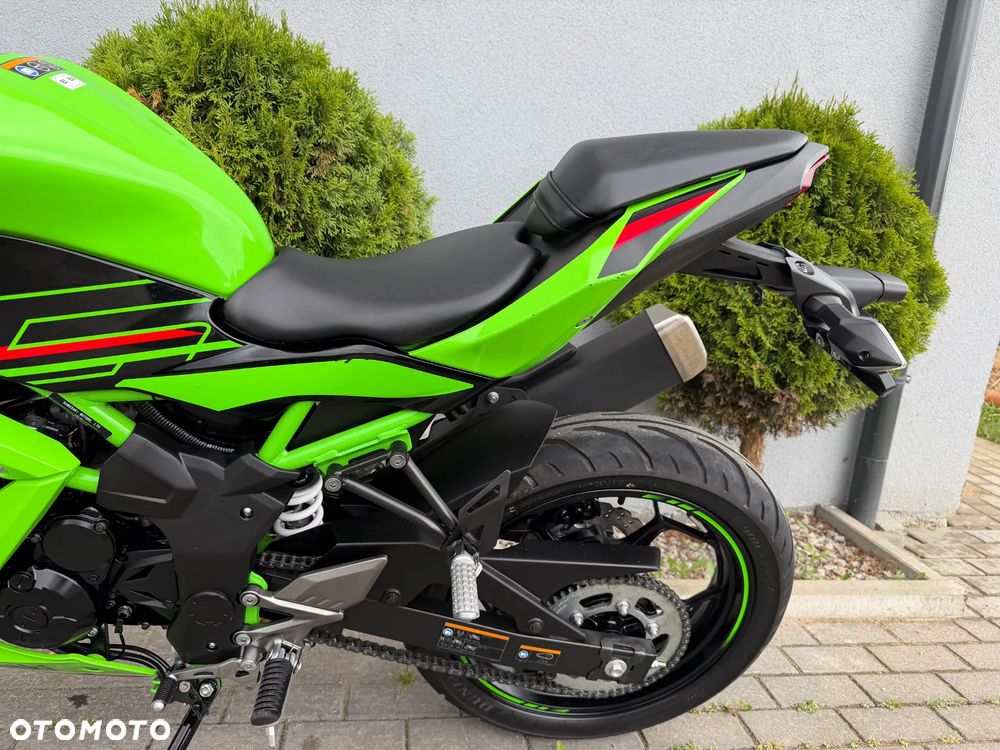 Kawasaki Ninja - 30