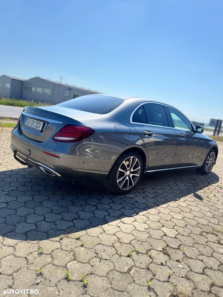 Mercedes-Benz E - 4