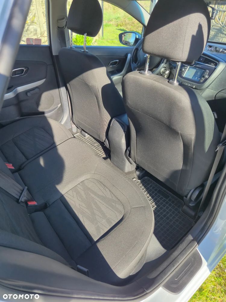 Kia Ceed 1.6 CRDi M - 10