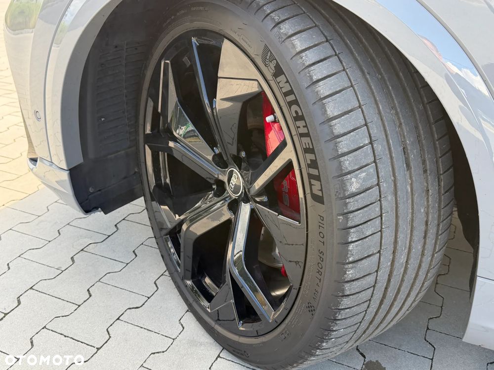Audi RS Q8 TFSI Quattro Tiptronic - 38