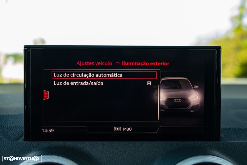 Audi Q2 30 TDI Advanced S tronic - 32