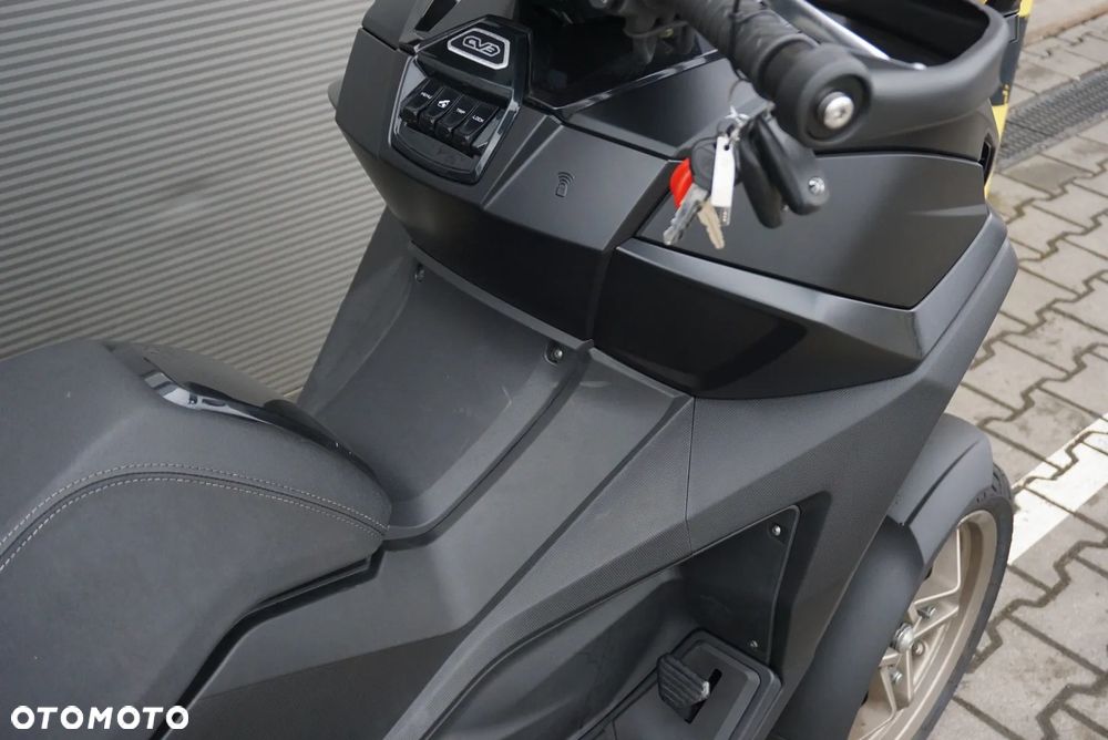 Kymco CV3 - 5