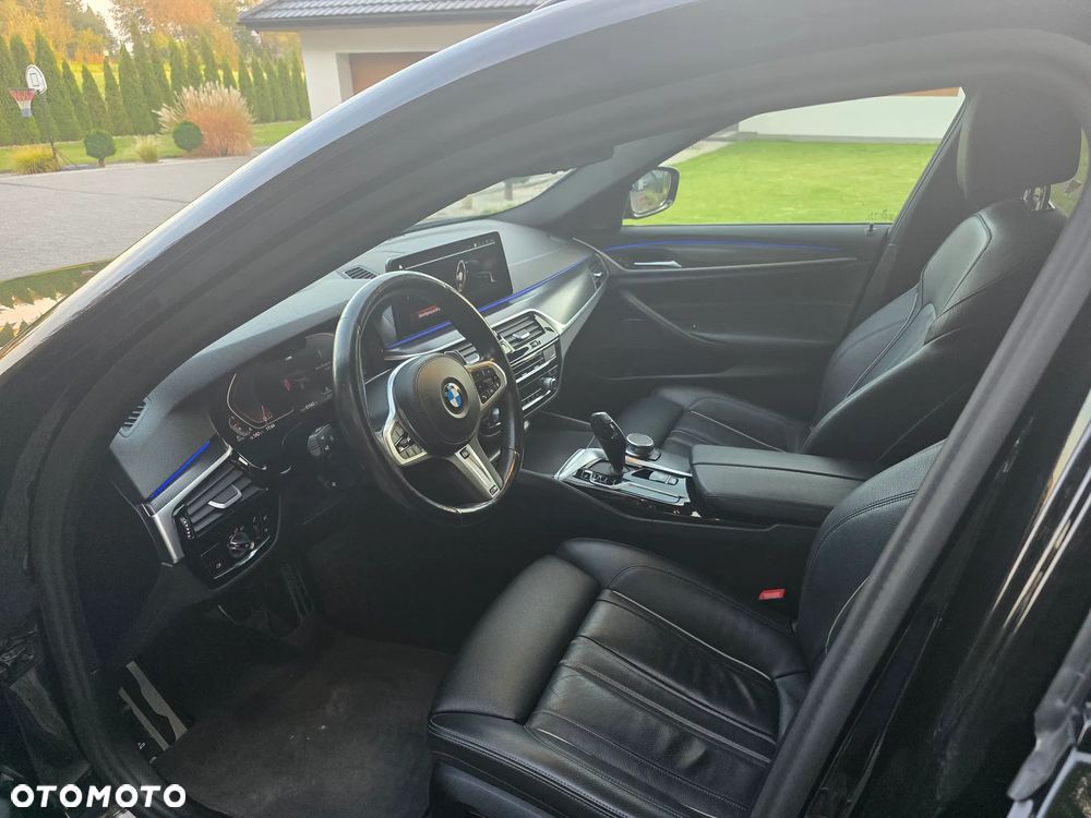BMW Seria 5 530d xDrive mHEV M Sport sport - 19