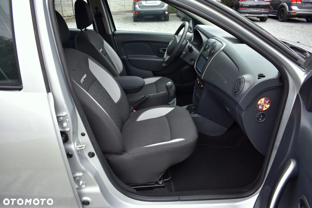 Dacia Sandero Stepway dCi 90 (S&S) Essential - 34