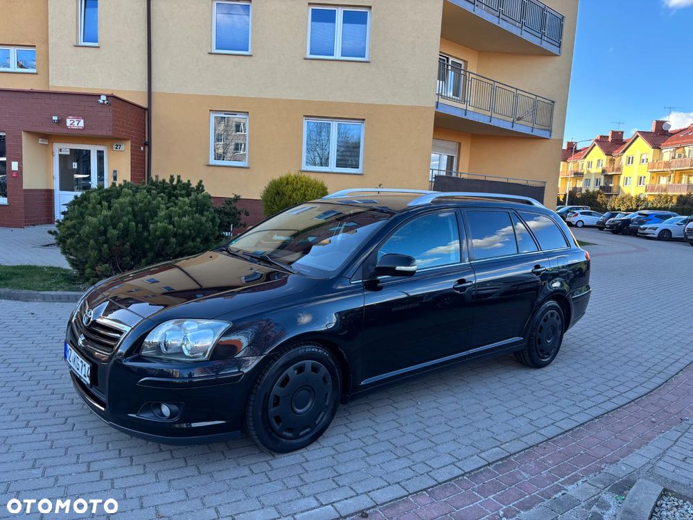 Toyota Avensis 1.8 VVT-i Executive - 5