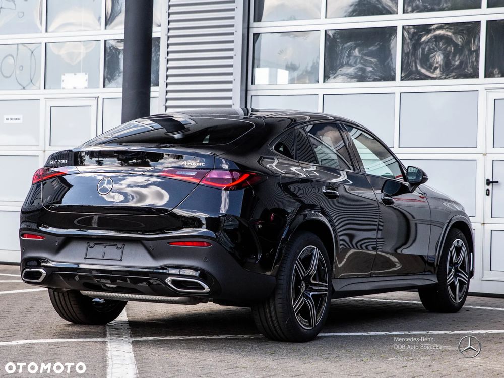 Mercedes-Benz GLC 200 mHEV 4-Matic AMG Line - 6