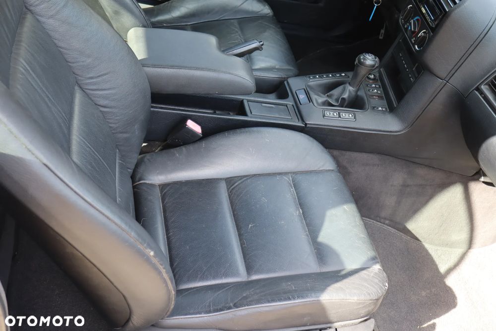 BMW Seria 3 - 22
