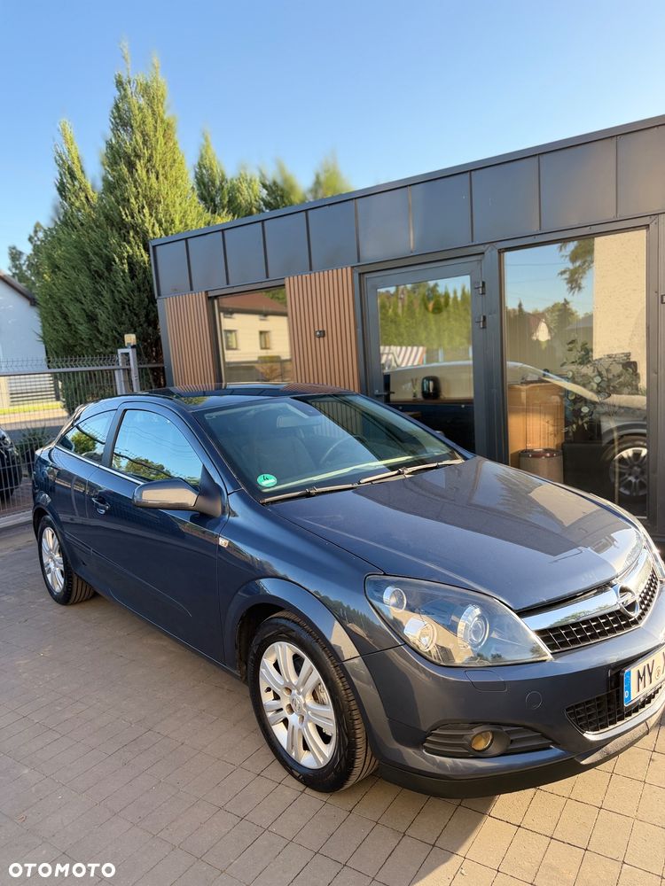 Opel Astra 1.6 Edition 111 Jahre - 25