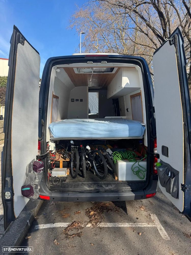 Mercedes-Benz Sprinter - 5